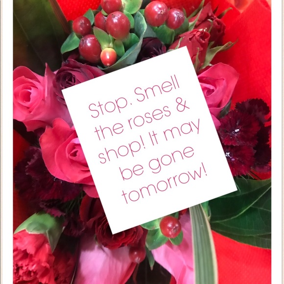 Meet your Posher, Abbyluxcloset❤️ - Picture 1 of 2